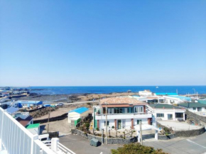 Jeju Viento Gimnyeong Pension